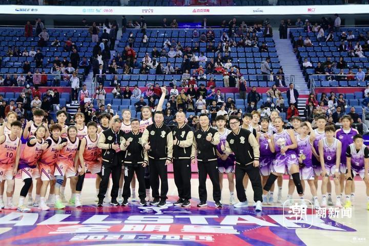 除了星锐赛,当天的单项赛也是备受瞩目.在技巧挑战赛预赛中,付晶(21.