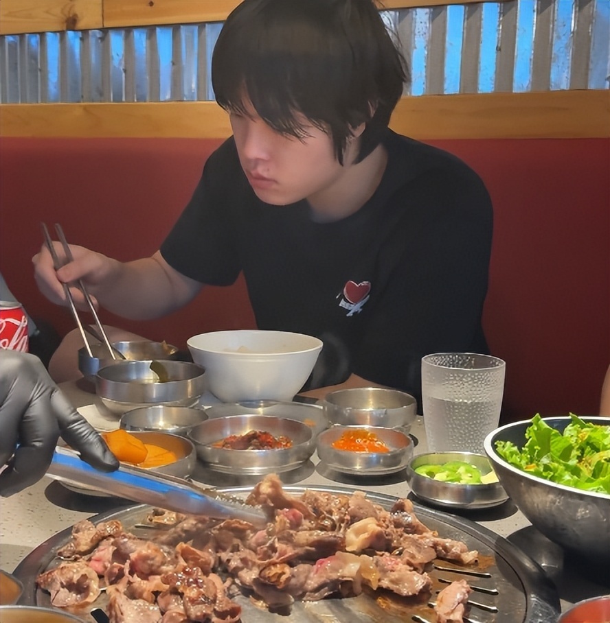 Bin也在享受，TES旧将透露：公费去美国打比赛很爽，百万预算随便花_腾讯新闻