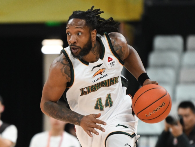 連14年晉級季後賽！遼寧險勝山東 趙繼偉13+6高詩岩助攻歷史第9 - 