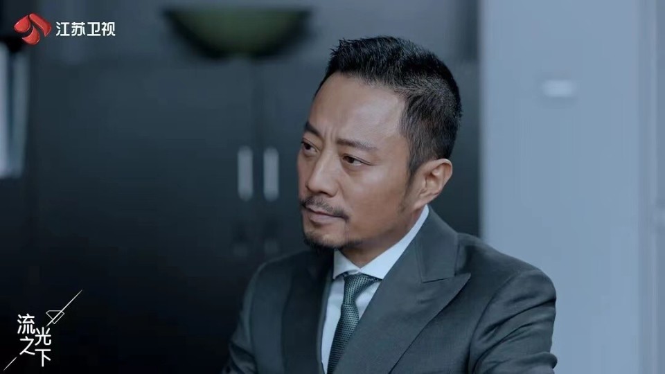 张涵予,你要是被绑架了就眨眨眼,为啥要拍这种稀巴烂玩意?