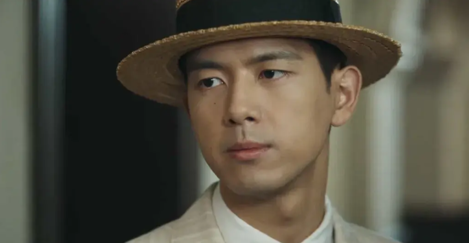 李现20岁到32岁的颜值变化:五官一直没帅过,但气质一直是帅的