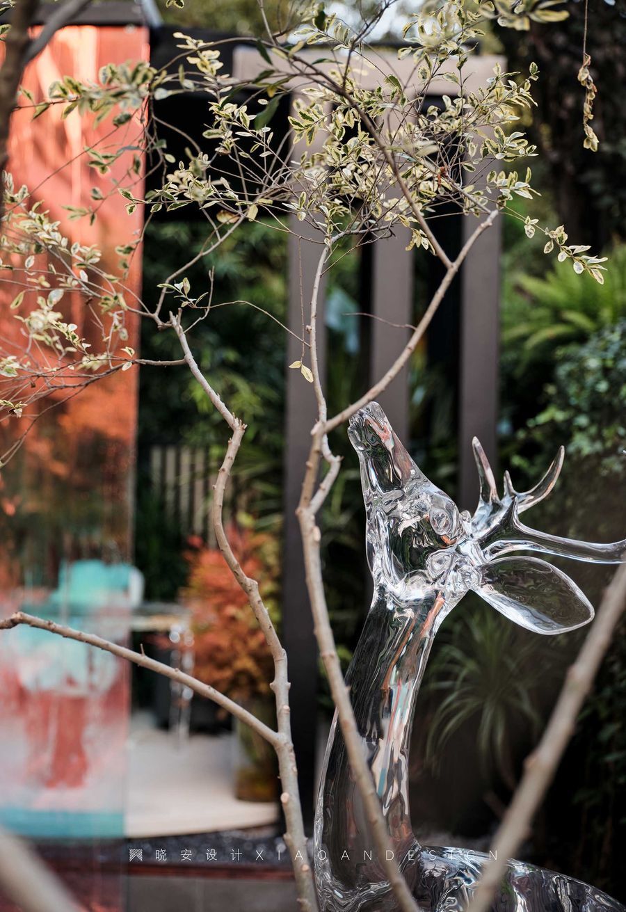 280㎡ 穿插于生活空间的艺术氛围