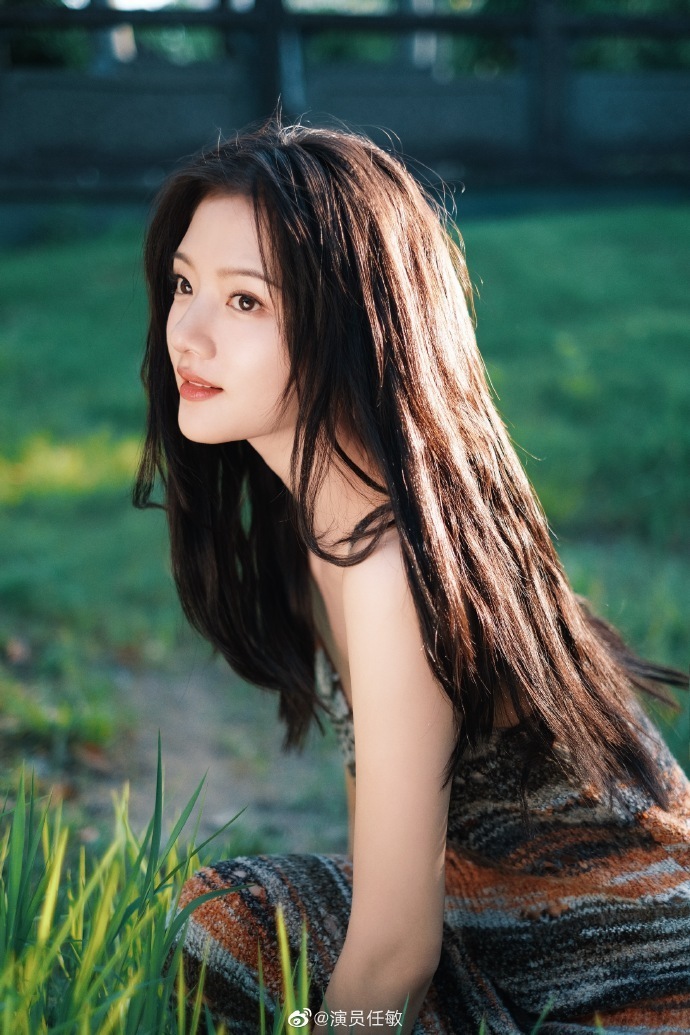 实力派演员任敏也有那么多争议点?谁让她想走流量路线了呢-腾讯新闻