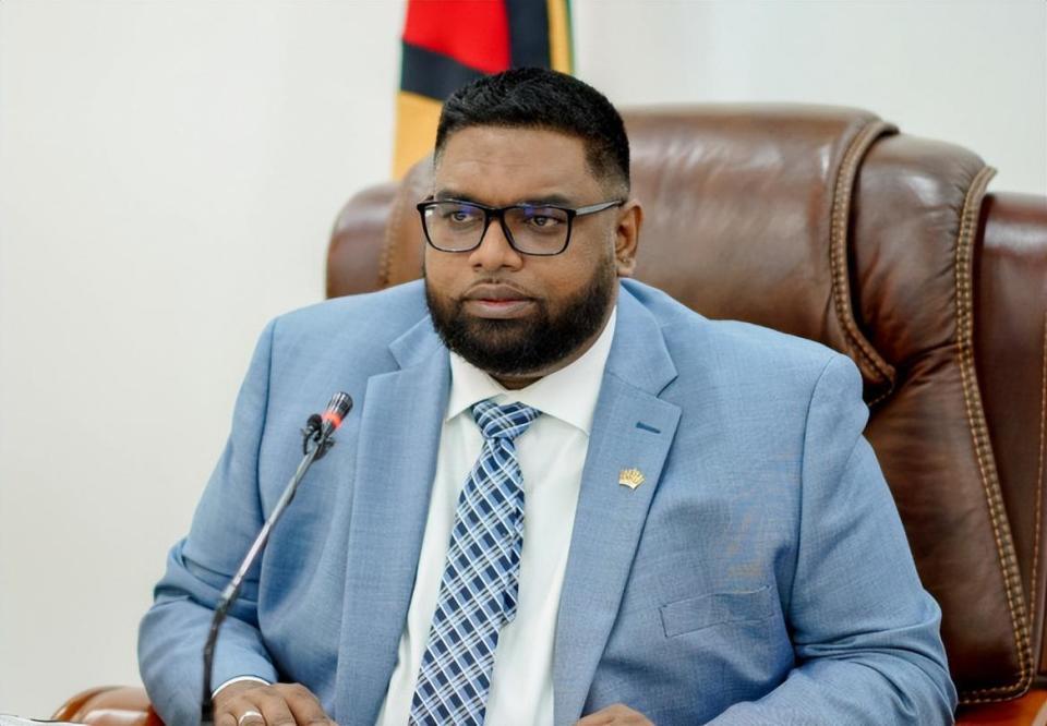 圭亚那军机坠毁委内瑞拉集结重兵中方及时劝和大家都是朋友