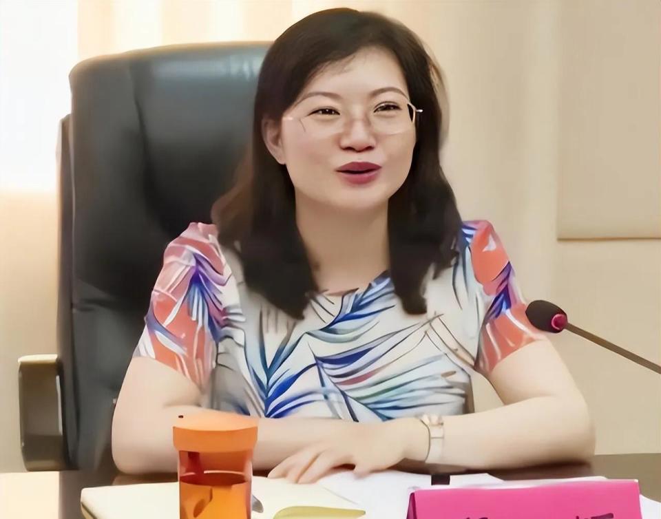 段颖也曾安分守己，是谁第一个给她打开了欲望的潘多拉魔盒？_腾讯新闻