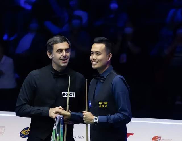 奥沙利文再度来到中国香港献技,斗完"金左手",压轴再斗傅家俊