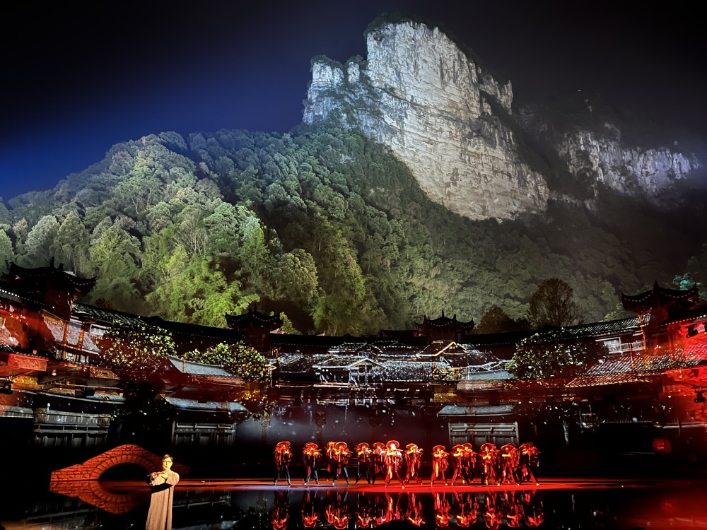 《德夯幻境》实景演艺作为2023年湖南省(夏季)乡村文化旅游节暨湖南省