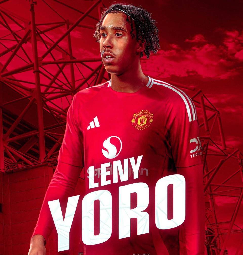 球探报告：曼联5000万新买的中后卫，真的是“天才”么？-腾讯新闻