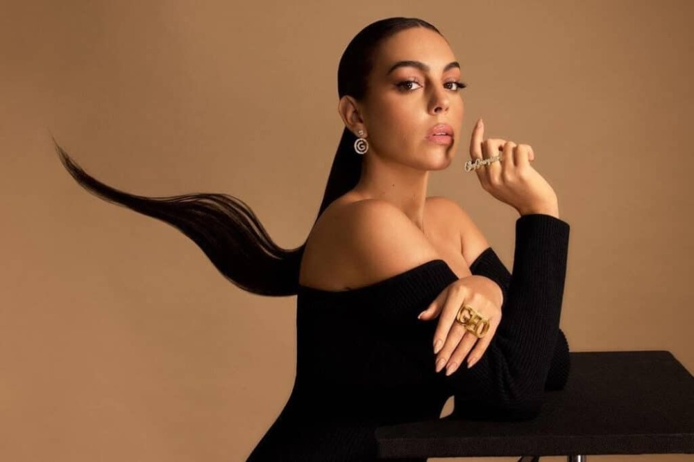 第2个伊莲娜曝c罗下狠心乔治娜犯3大错误外媒没婚礼了