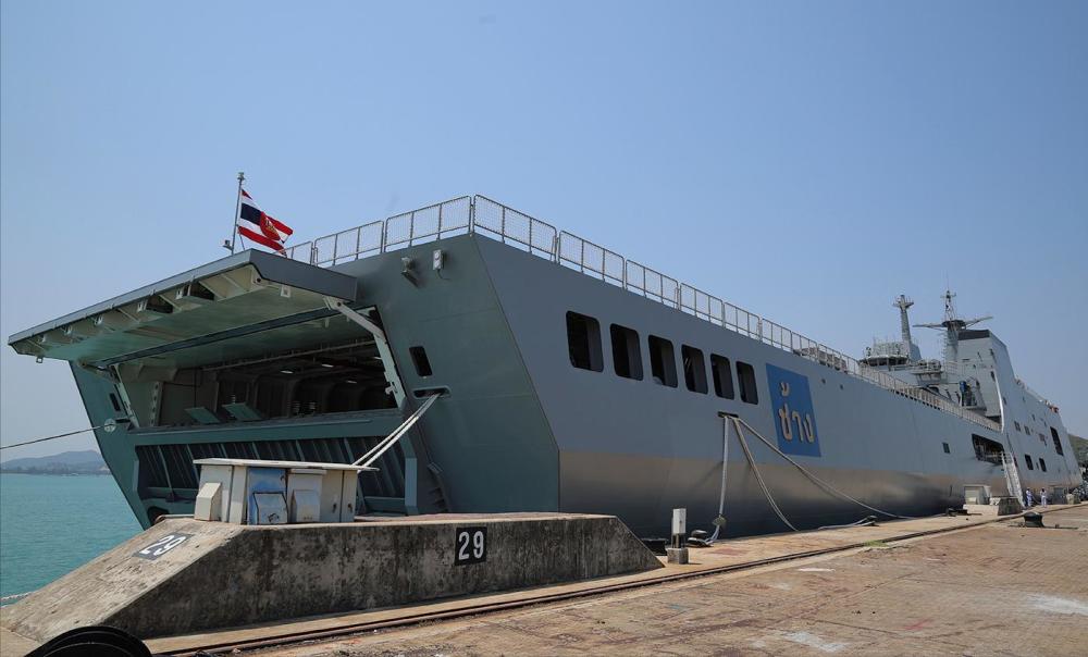 细看泰国071e船坞登陆舰,21世纪的大船,为何还这么多古董仪表?