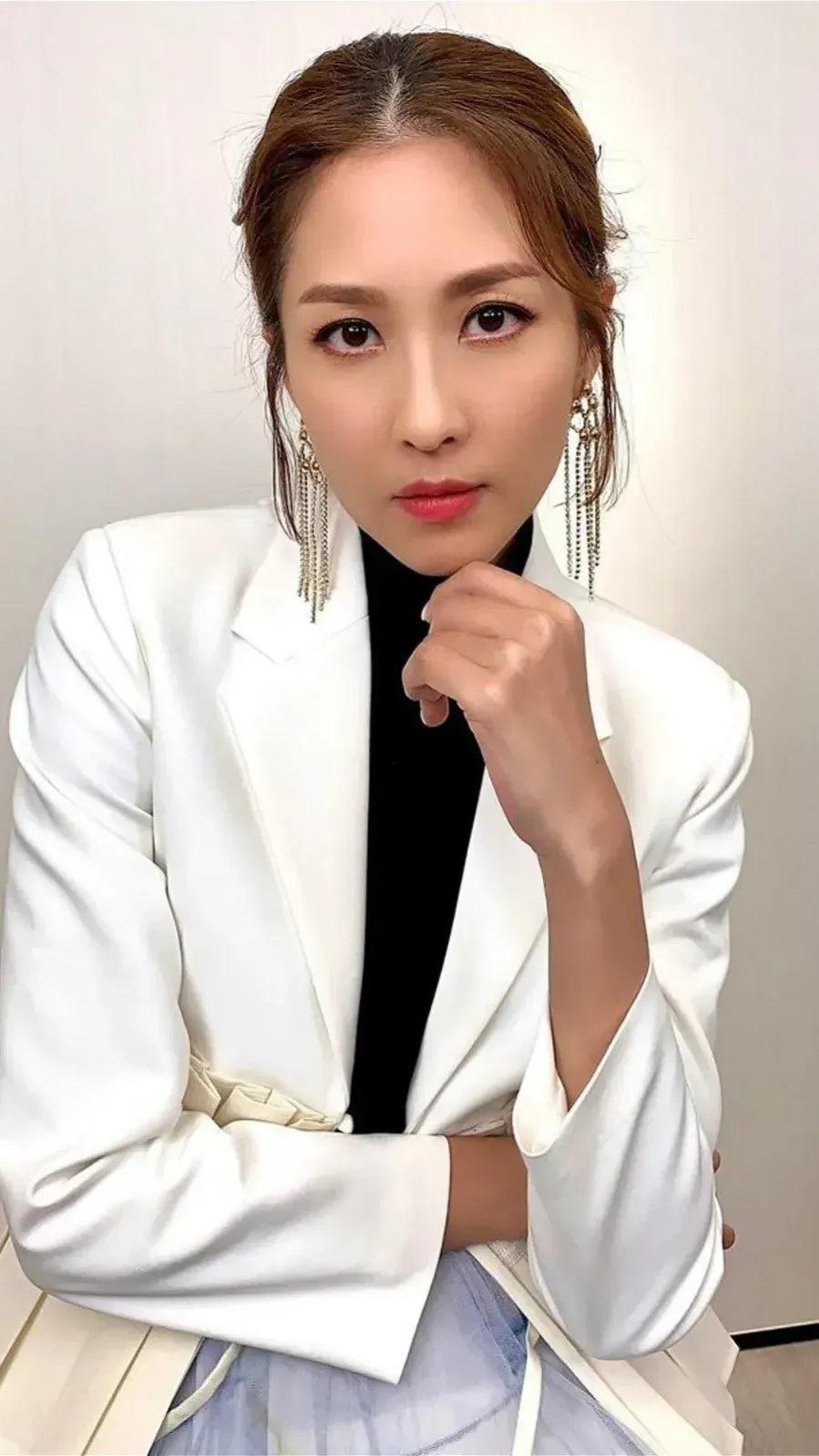 说起tvb的长腿美女,肯定少不了女星陈敏之