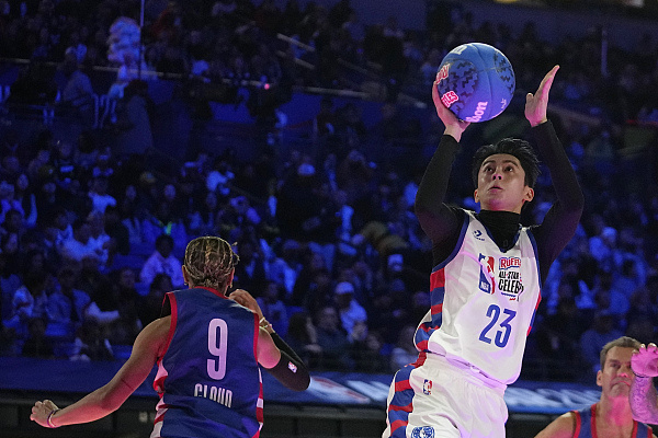 nba全明星周末中国演员王鹤棣18分闪亮名人赛