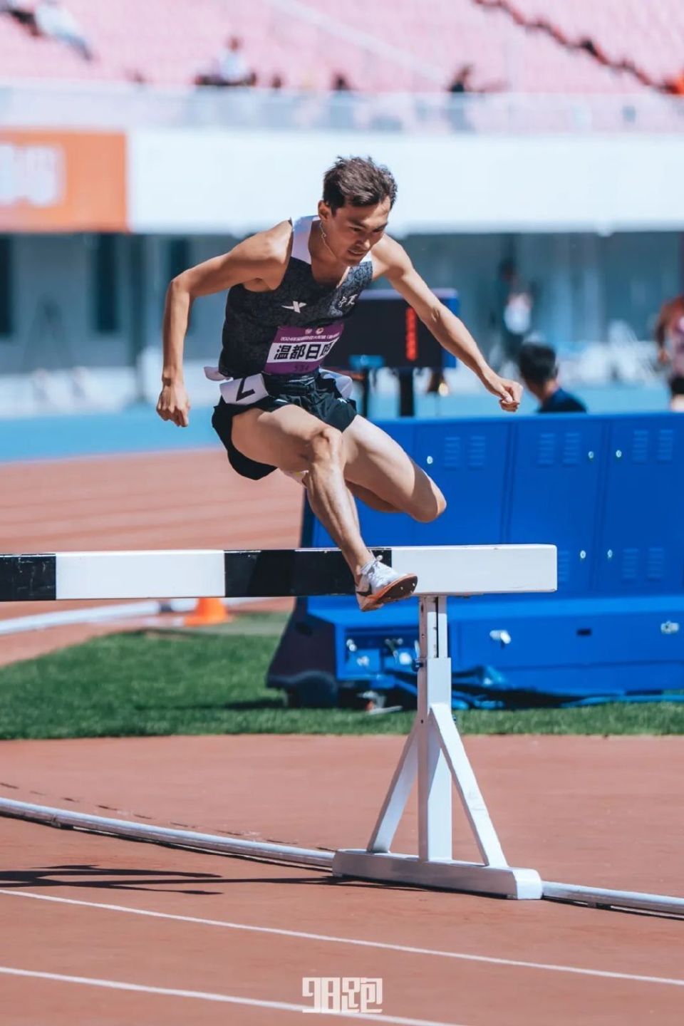 05排名小组第一,综合排名第二,四川王忠9:04.