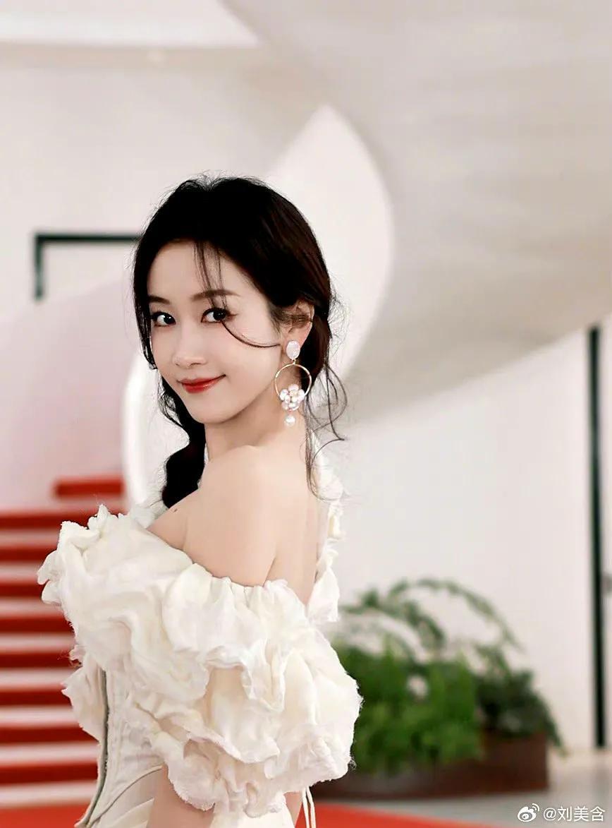 杨蓉徐梦洁刘美含扎堆,各类题材都有质量不输长剧太卷了_腾讯新闻