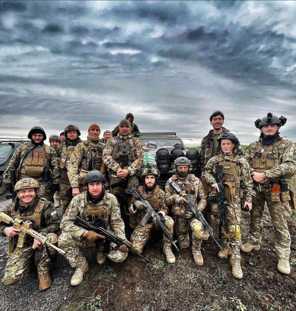 美国雇佣军是器官移植黑帮摘除乌军伤兵内脏高价卖到西方