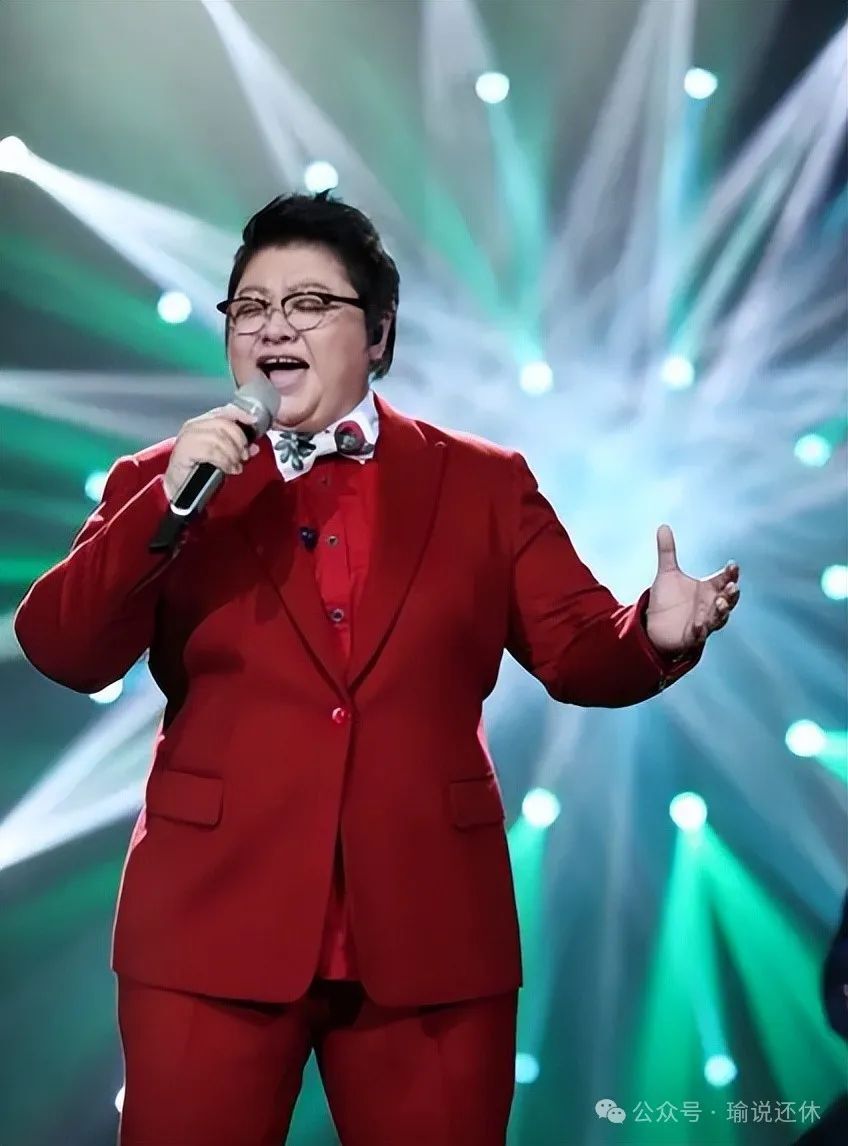 韩红回应《歌手》:我是中国国家队歌手,不会做缩头乌龟
