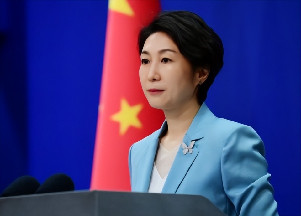 对此,外交部发言人毛宁在回应时毫不客气的指出,《海警机构行政执法