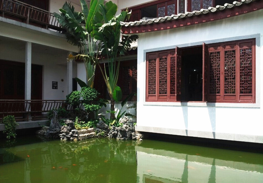 上海现存最小的迷你园林——颐园