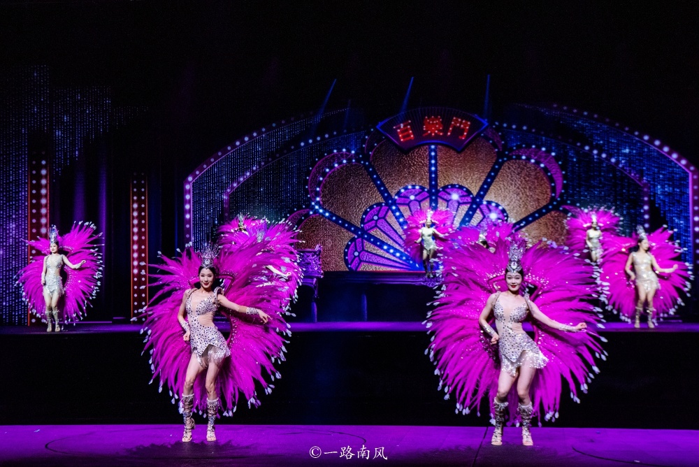 上海千古情景区,刚焕新开业就爆满,人气更胜春运