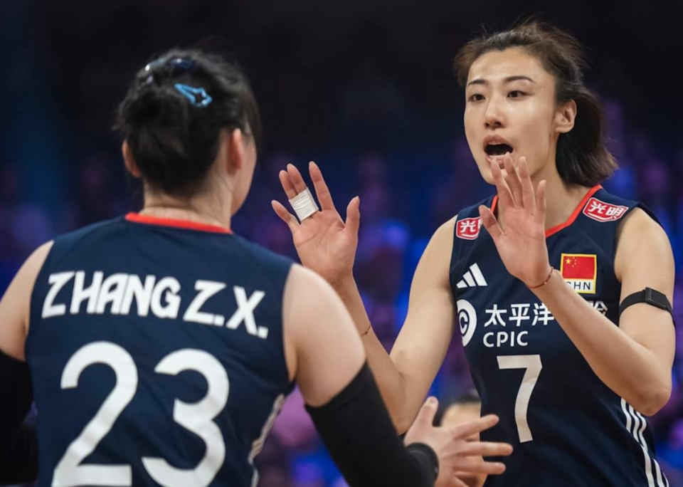 为何蔡斌赢不了加拿大女排，而赵勇能轻松取胜？球迷评论一针见血