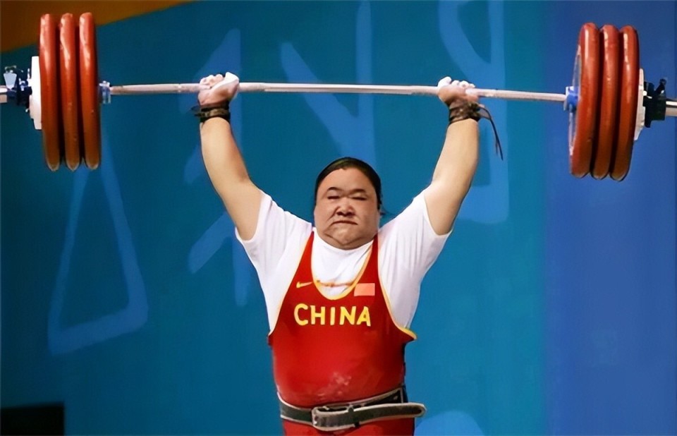 奥运冠军唐功红,冒死一举七窍出血,夺金后销声匿迹,现状如何?