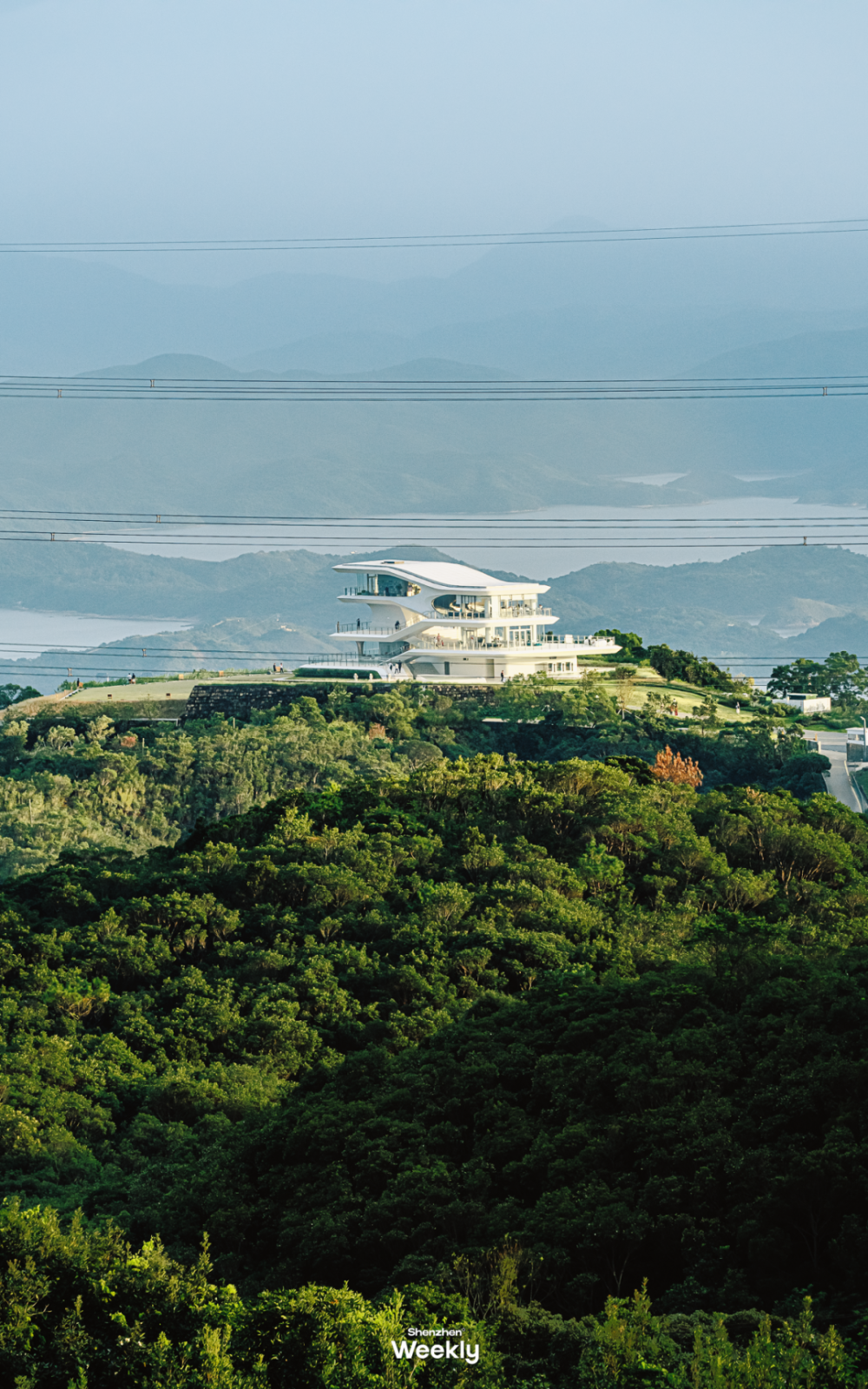 看到五一"下饺子"的大梅沙,就知道深圳人对海是真爱