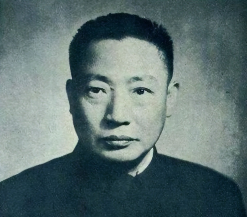 毛人凤之子与人喝酒，喝到兴头上对方突然开口：你父亲杀了我父亲-腾讯新闻