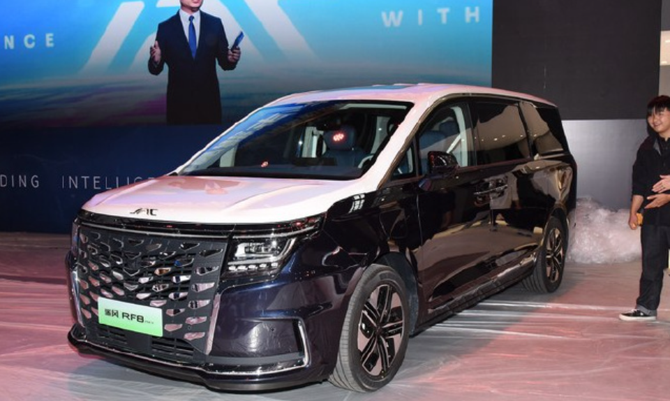 华为鸿蒙,中高档mpv!实力一流,2.0t 8at,16万级预售