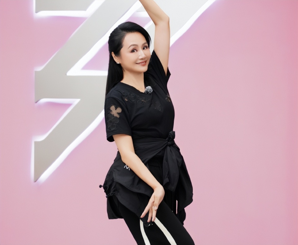 《浪姐6》五公，罗予彤和宋妍霏又分到一组，给了机会却没抓住_腾讯新闻