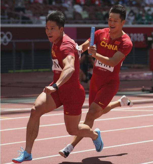 苏炳添谢震业领衔中国队再战接力 阵容设置颠覆常规 正面交锋多支国家