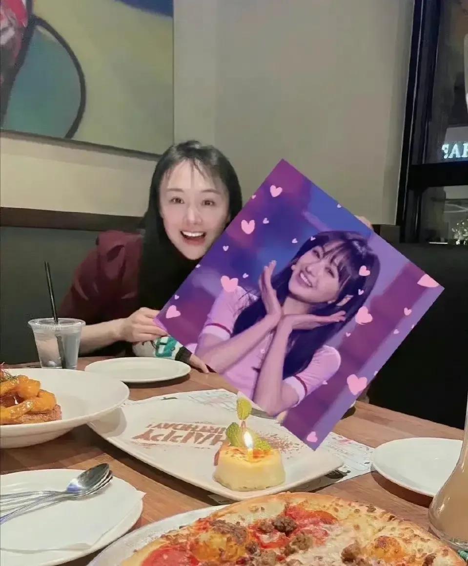 郑爽疑跟狗仔联手曝光张恒出轨视频被抓包后撒泼打滚精神异常