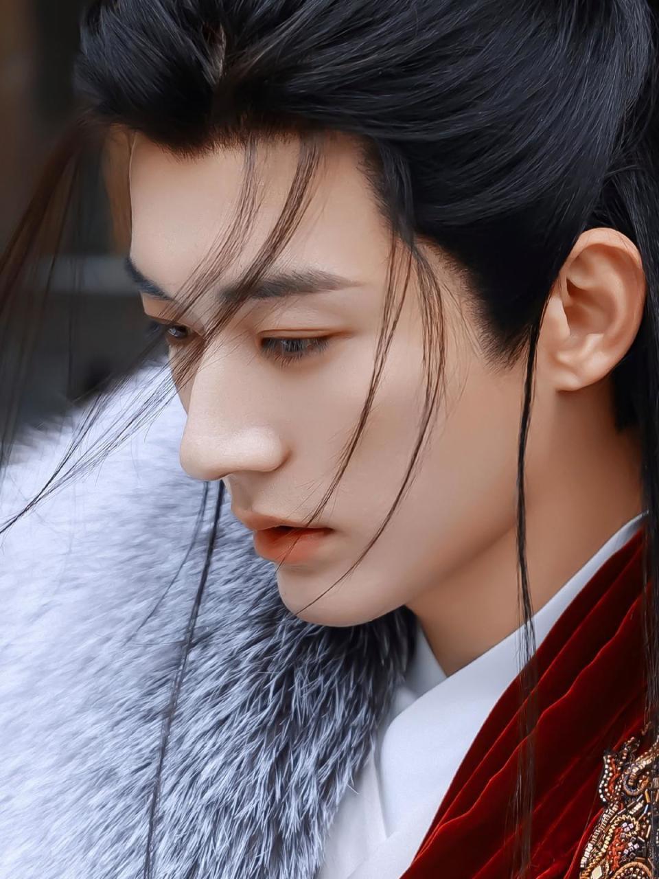 刘学义《春花厌》12套造型一眼万年,白衣是白月光,红衣是朱砂痣