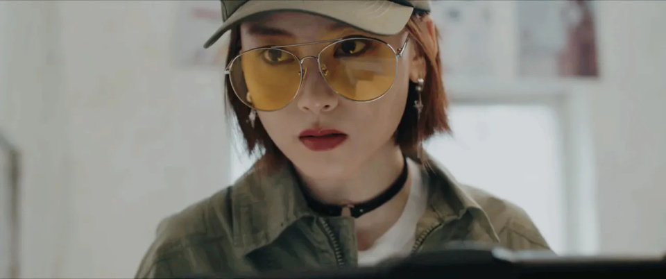 《唐探2》尚语贤:频频被大佬青睐,被嘲资源咖的她却为何30岁仍籍籍