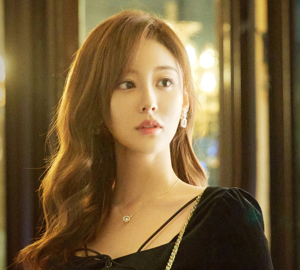 《小满生活》关雪盈:她曾经有颜值有演技,如今被嘲整容脸太可惜_腾讯