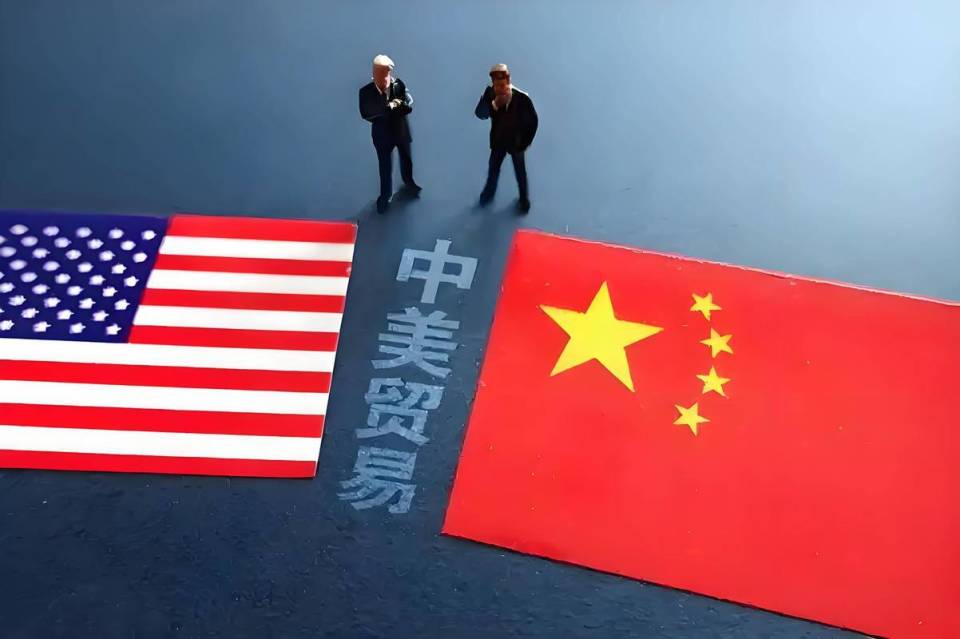 ���ܲ�������ѹ�� �й������޸����չ�ϵ