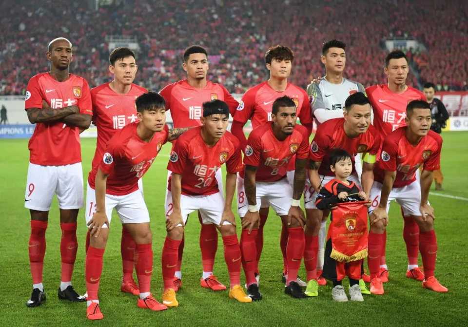 距准入资格截止仅剩12小时,广州队再不自救,只能被迫解体_腾讯新闻