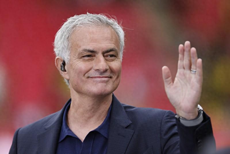 魔力鸟有了新工作,正式执教土超豪门费内巴切,能否带来联赛冠军?