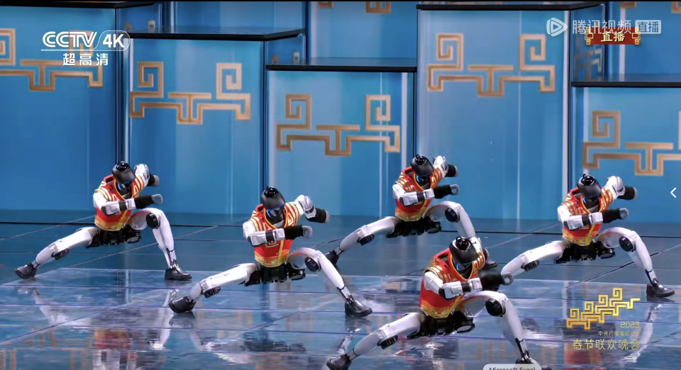 1亿出场费的春晚机器人，急着“争”什么？