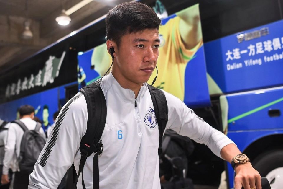 黄健翔不满国足进球庆祝 退役球员反驳:打平不能庆祝?