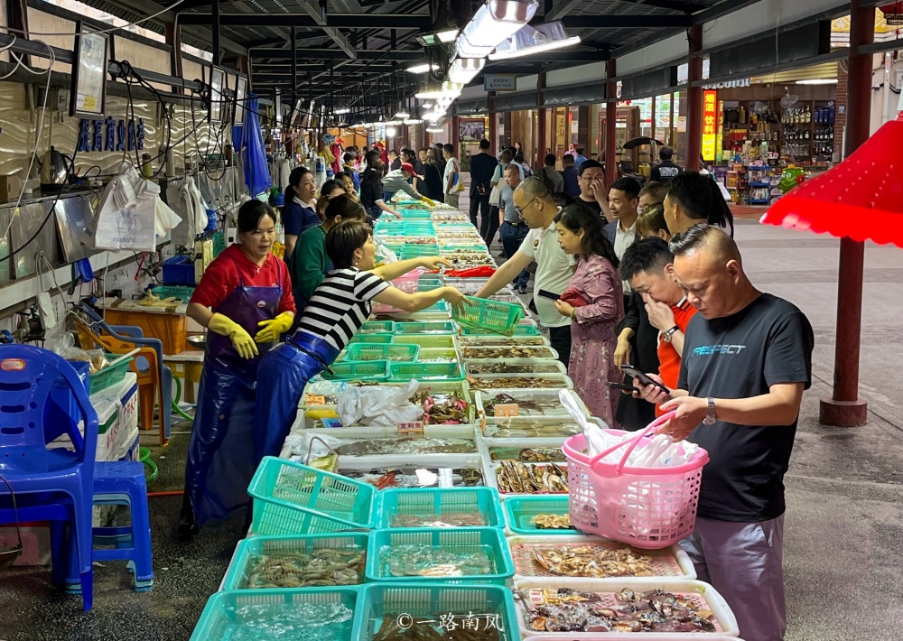 长洲海鲜街图片