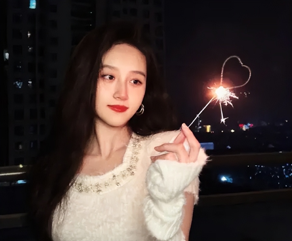 破案了！《狂飙》黄瑶是不是白眼狼？女演员发千字长文对话高启强_腾讯新闻