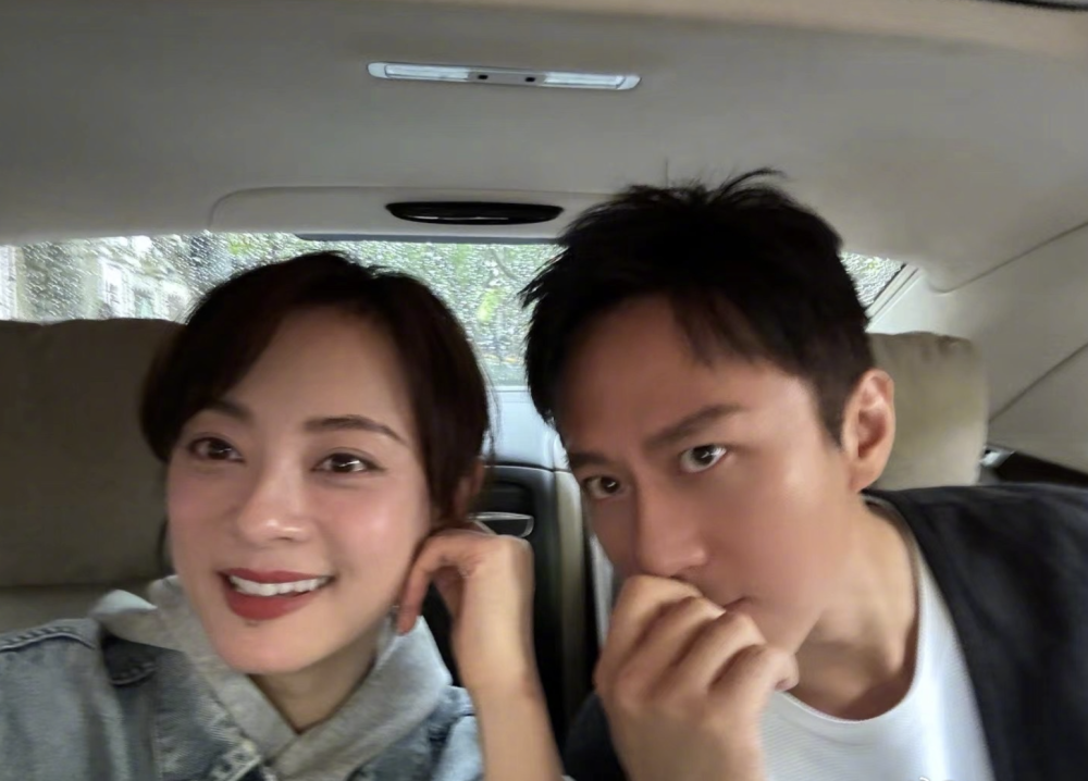 孙俪分享母亲节礼物,12岁儿子高情商回答爸妈掉河里先救谁的难题