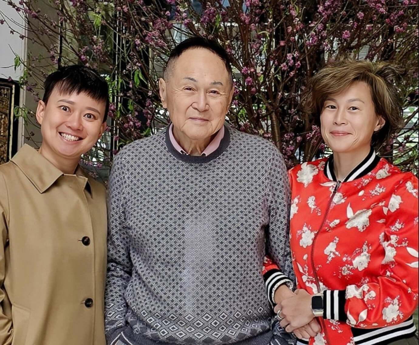 香港知名富家千金結束七年同性婚姻，和新女友感情穩定，戀情獲父母認可 - 