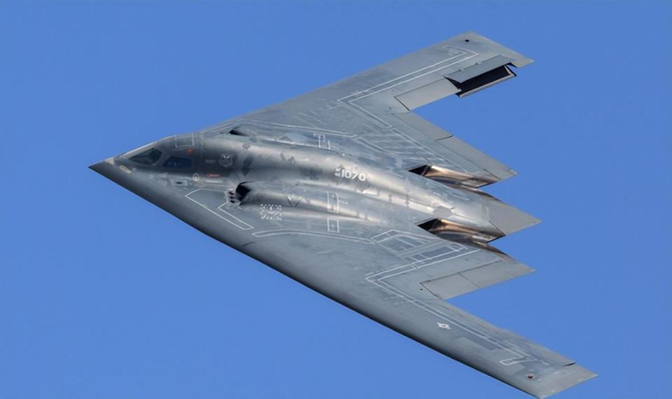 国产轰20即将问世中国轰炸机或质量数量双登顶战力究竟有多强