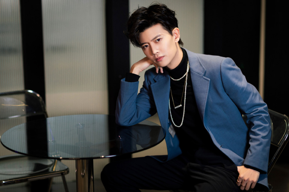 任嘉伦《凤凰台上》将拍,女主彭小苒颜值高,古装剧又有天花板了_腾讯