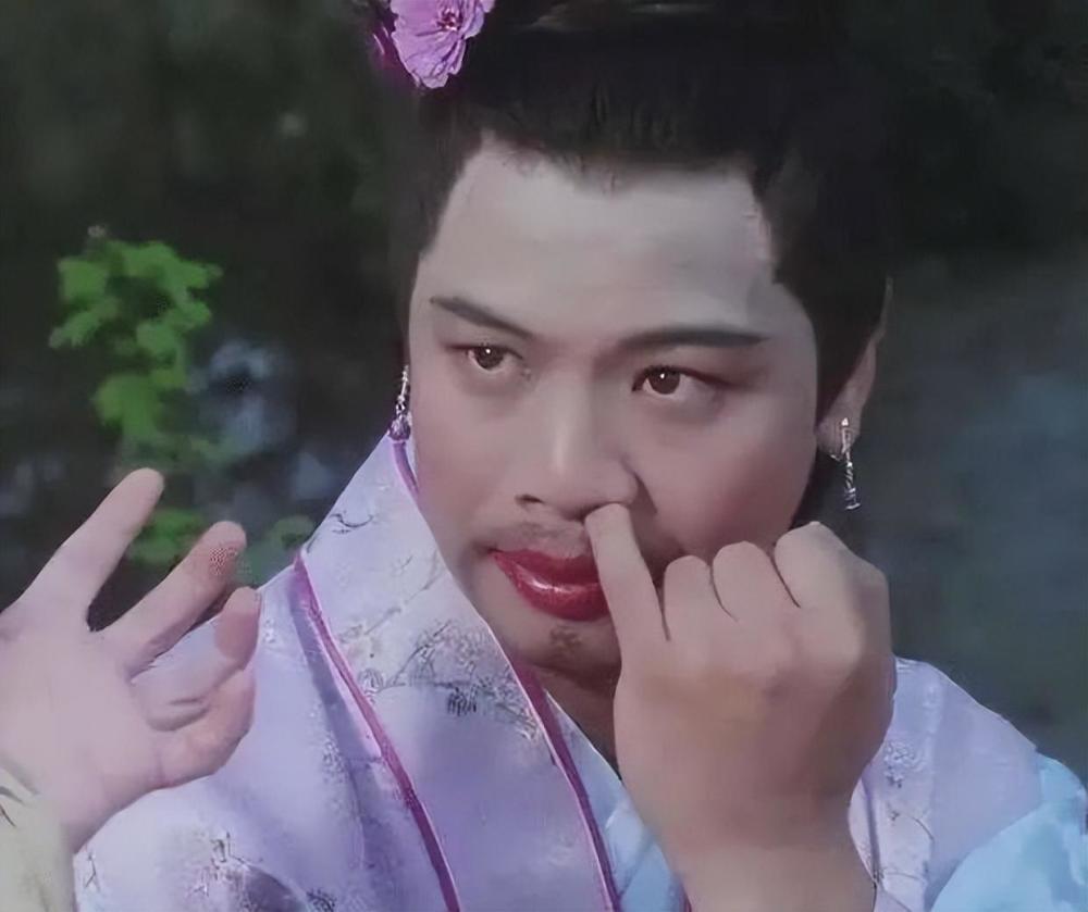 "男扮女装"的10位男明星,有的是"倾国倾城",有的是污眼睛_腾讯新闻