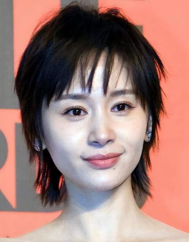 有种整容叫女星换发型,杨颖短发撞脸王子文,陈都灵烫发犹如换头