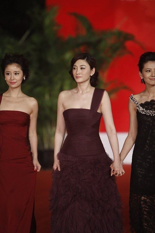 46岁的李小冉人美戏不红再不加把劲身上的符号就没用了