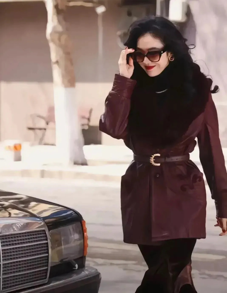 演拜金女不让人讨厌,《南来北往》姚玉玲路走窄了,但姜妍路走宽了