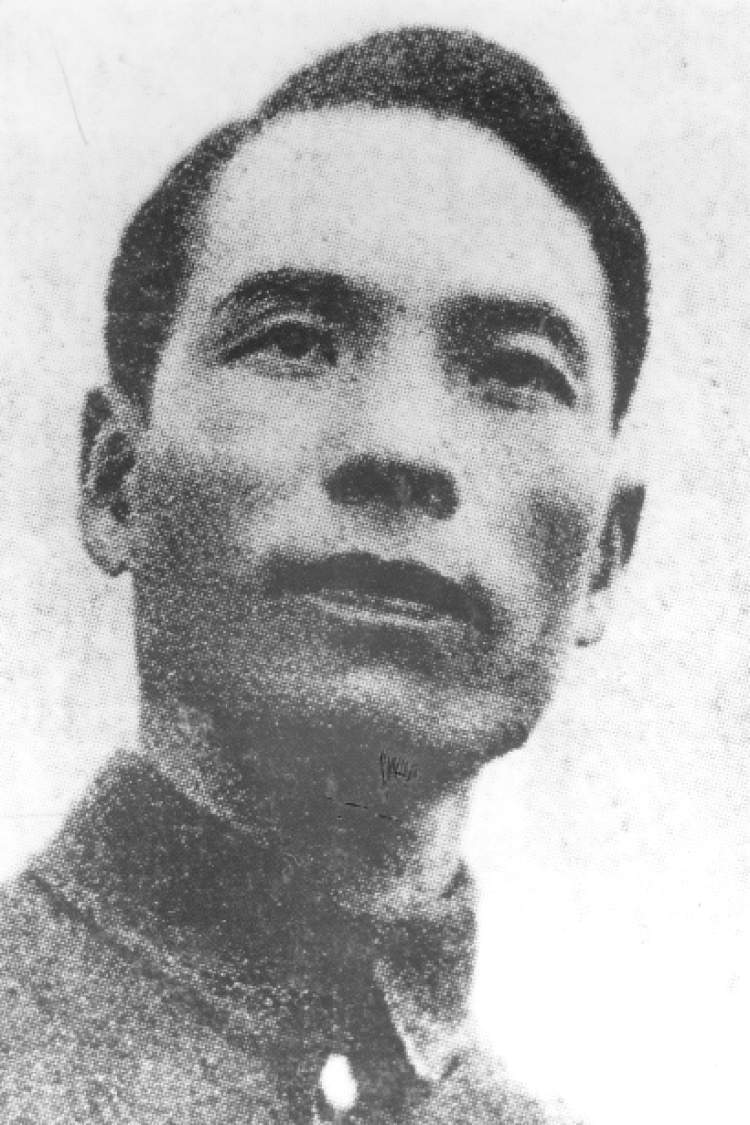 谢晋元烈士：为国当不能顾家丨 念念不忘_腾讯新闻
